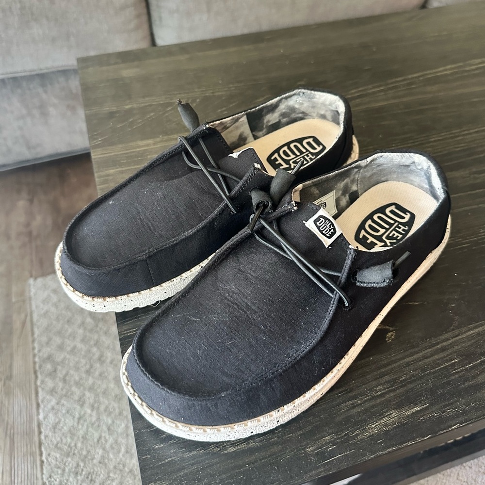 Hey Dude Black Slip-On Shoes🖤